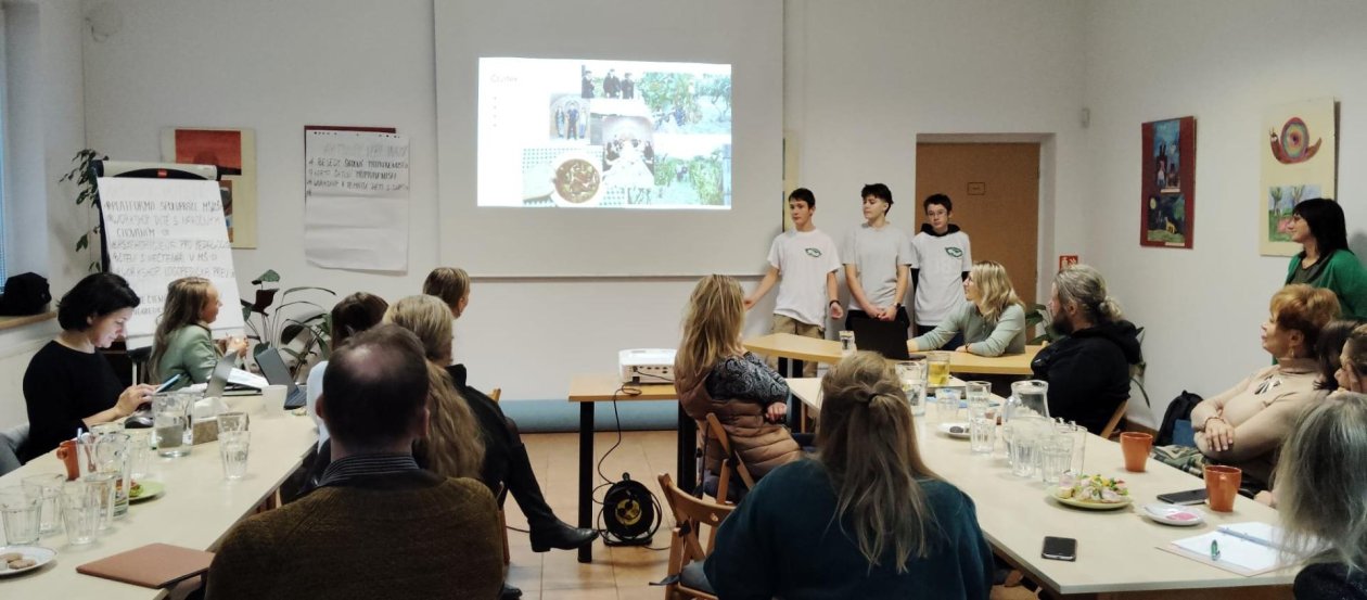 Naši deváťáci prezentovali program Erasmus+ na setkání MAP Vlašim